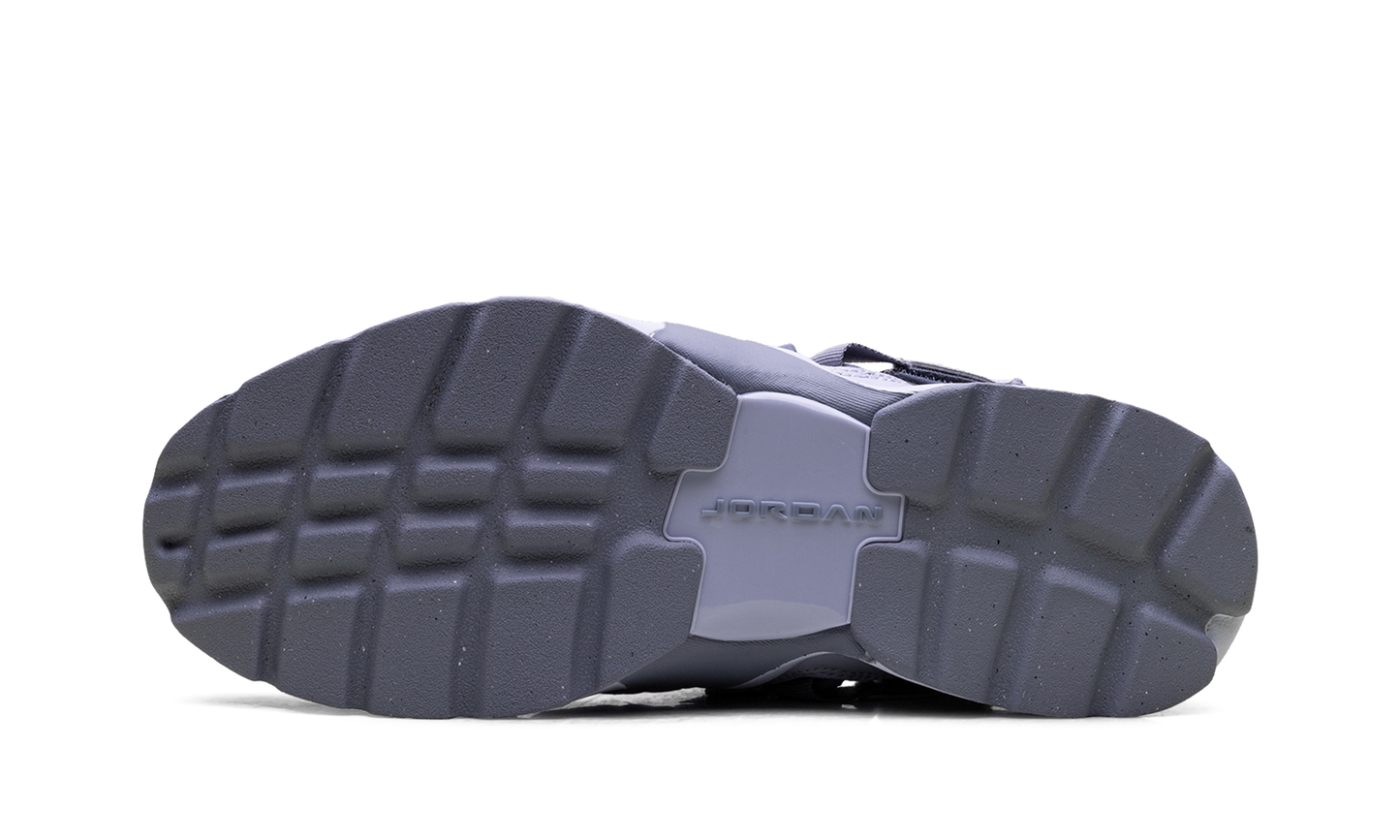 Air Jordan Trunner LX Wmns Ghost Ashen Slate HQ2164 010