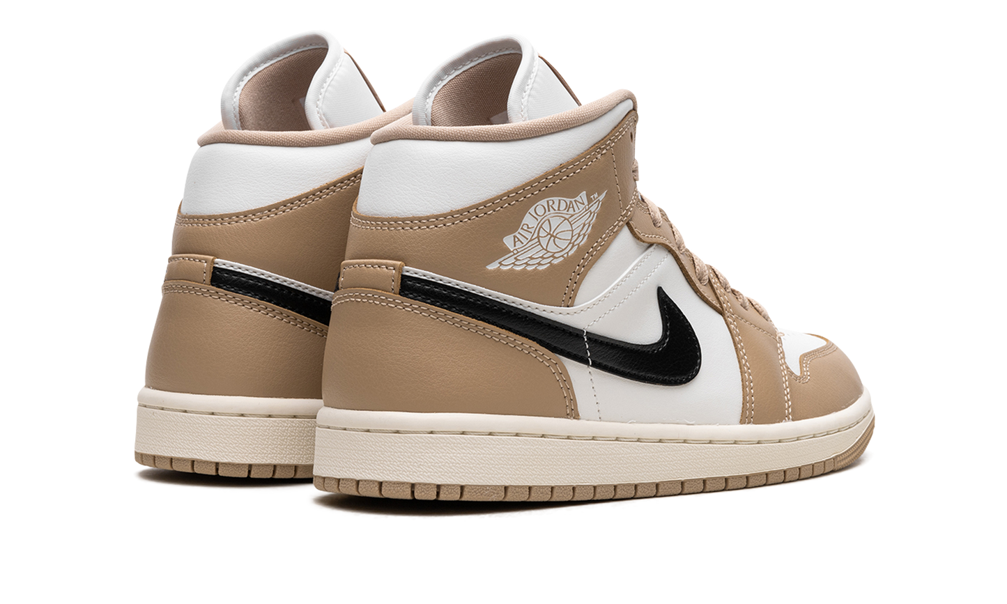AIR JORDAN 1 MID WMNS Desert BQ6472 103