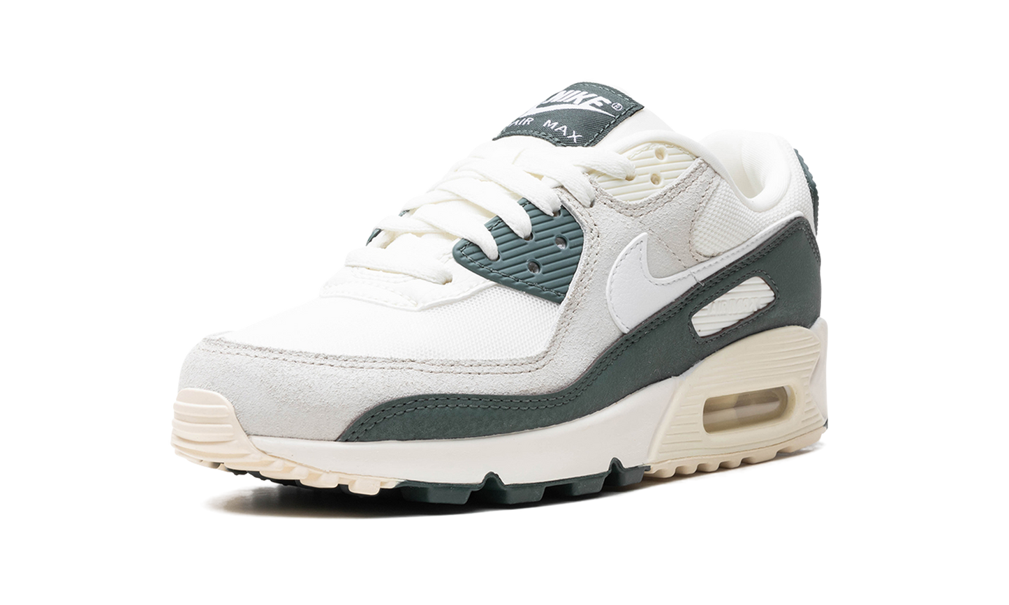 Nike AIR MAX 90 WMNS "Vintage Green" FZ5163 133