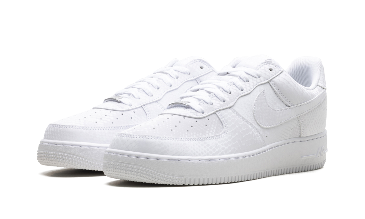Nike Air Force 1 Low "Kobe Bryant - Triple White" IB0018 100