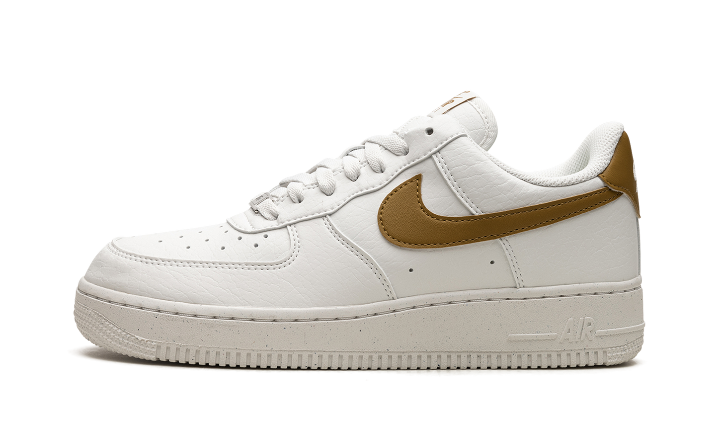 Nike AIR FORCE 1 LO NEXT NATURE WMNS Bronzine DV3808 101