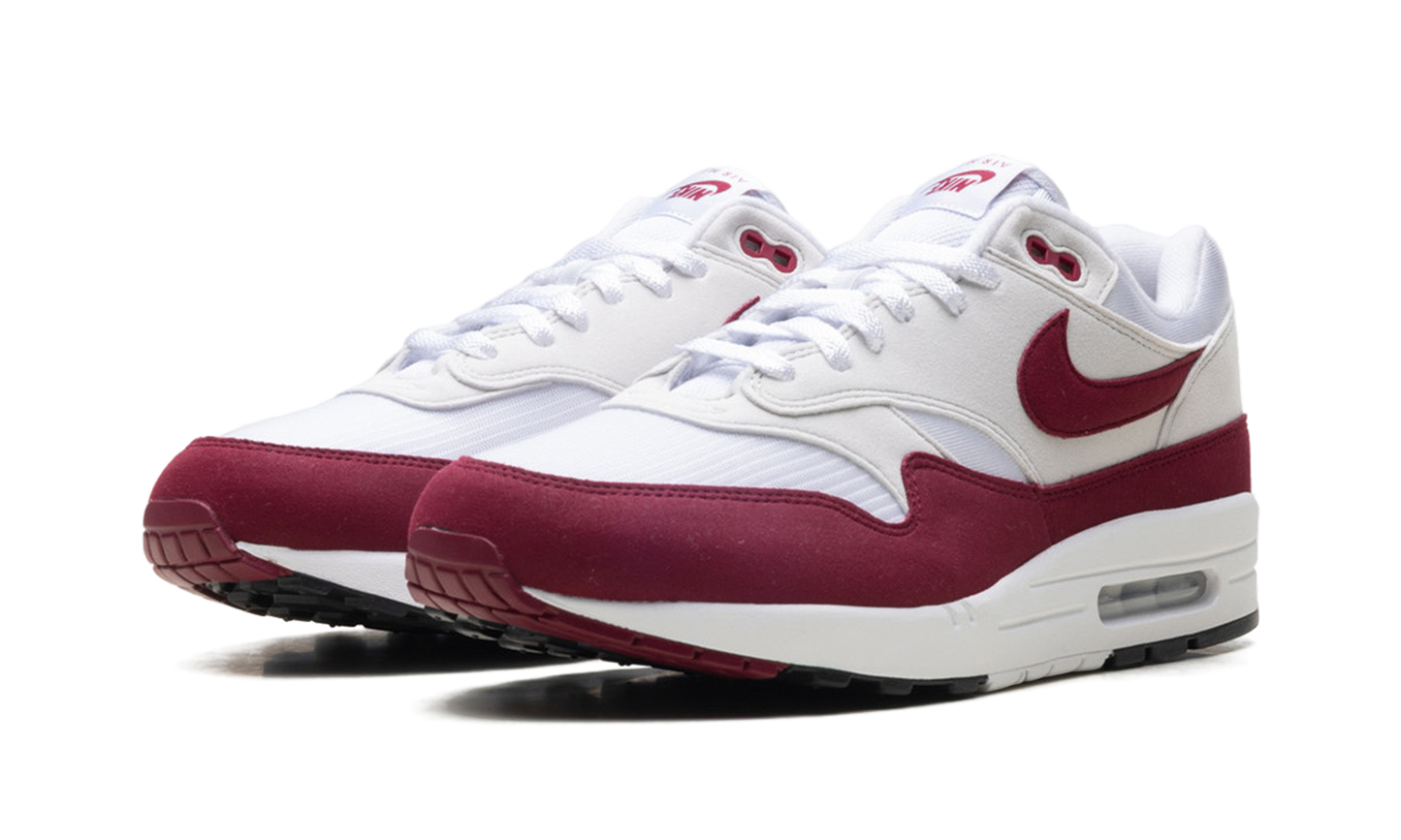 Nike Air Max 1 "Stranger Things" IM3906 100