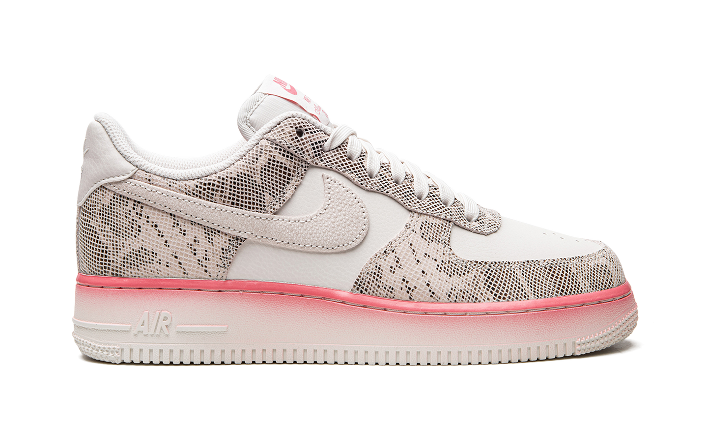 Nike AIR FORCE 1 LO MNS WMNS Our Force 1 Snakeskin DV1031 030
