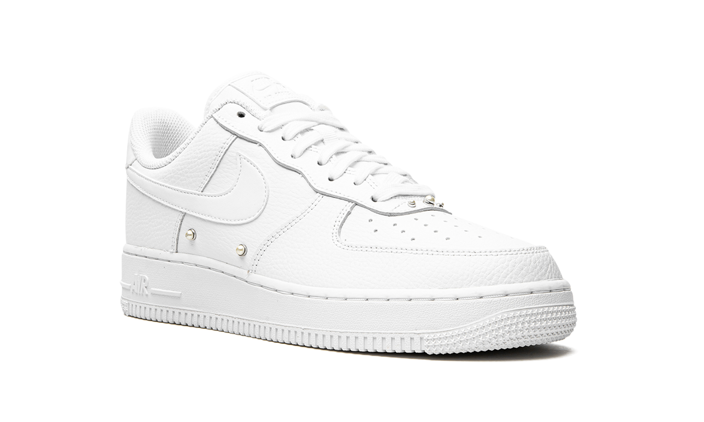 Nike AIR FORCE 1 LO MNS WMNS Pearls DQ0231 100