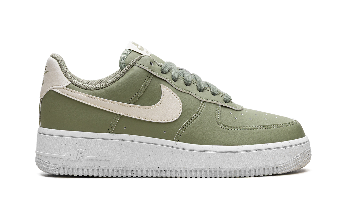 Nike Air Force 1 '07 Next Nature WMNS Oil Green HF5062 386