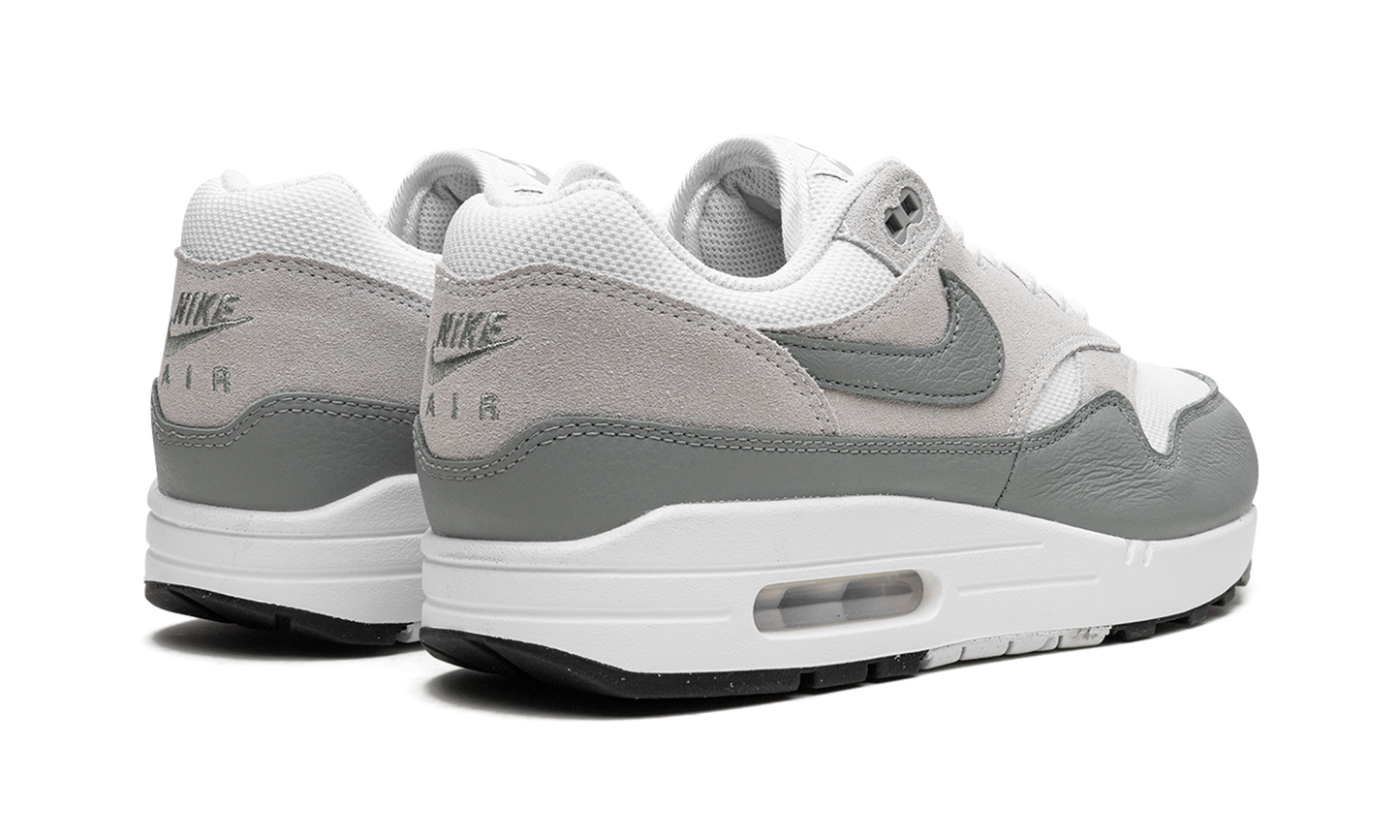 Nike Air Max 1 "White Mica Green" DZ4549 100