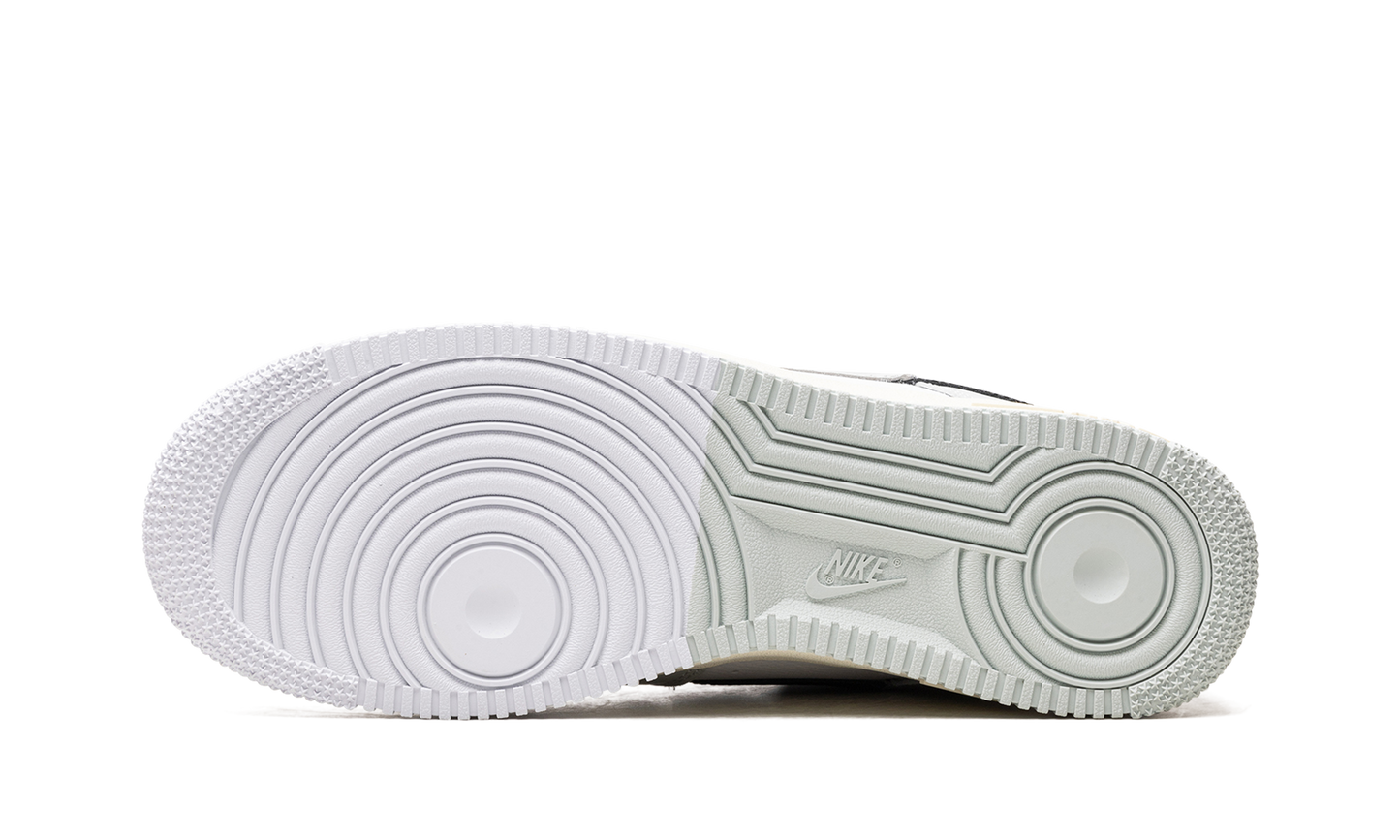 Nike Air Force 1 Low "Split - Light Silver" DZ2522 001