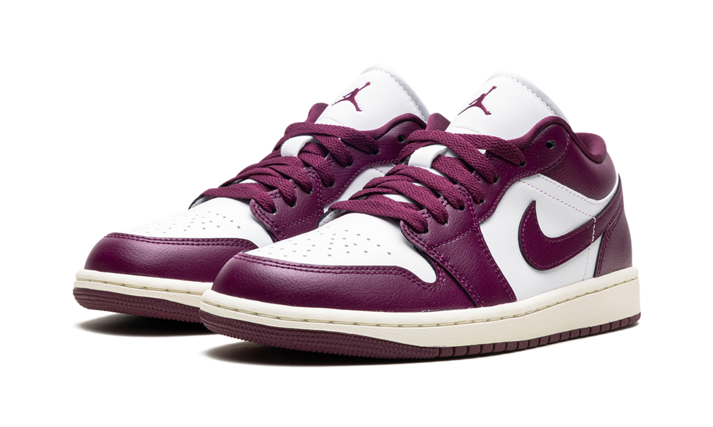 Jordan 1 Low WMNS Bordeaux DC0774 161
