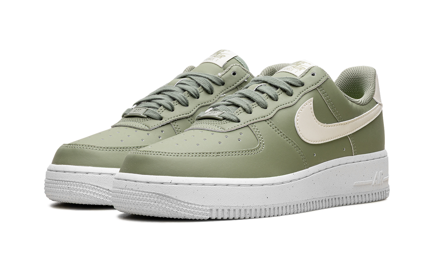 Nike Air Force 1 '07 Next Nature WMNS Oil Green HF5062 386