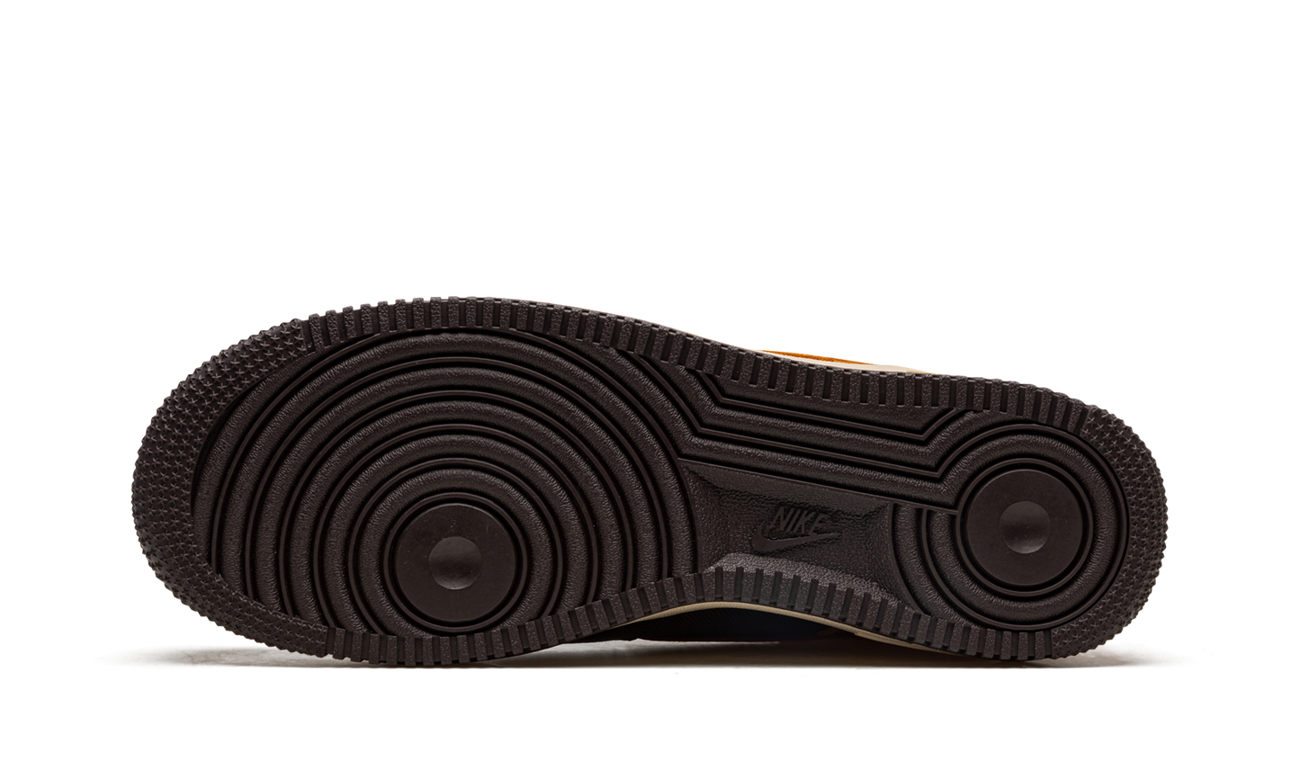 Nike Air Force 1 Low Gore-Tex "Brown Orange" DO2760 220