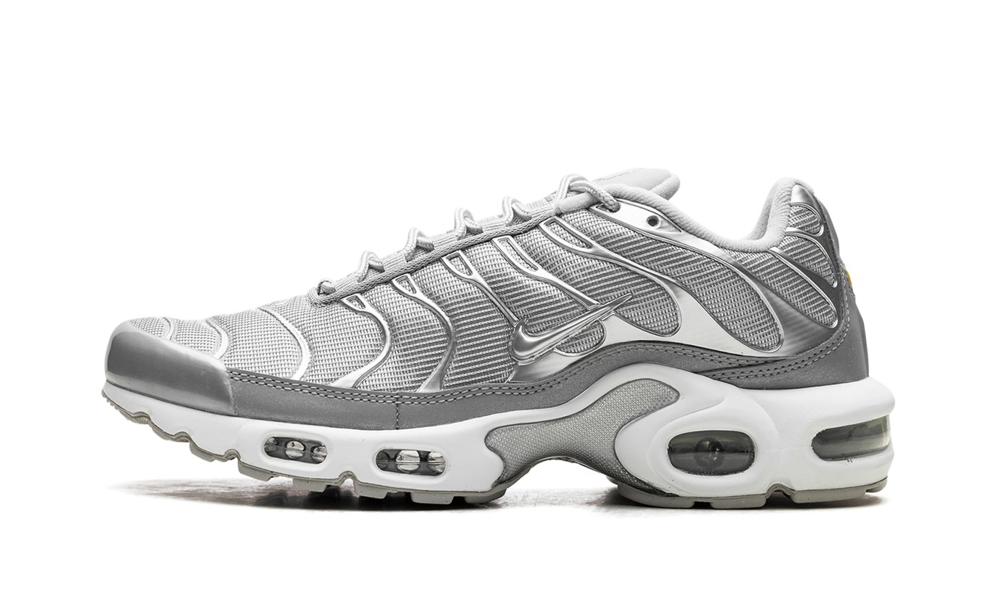 Nike Air Max Plus "Metallic Silver" Fj1012 095