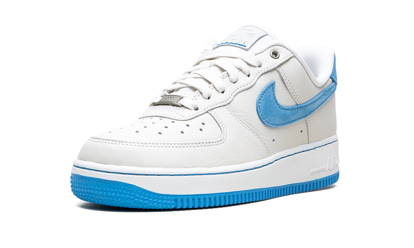 Nike AIR FORCE 1 LO LXX MNS WMNS University Blue DX1193 100