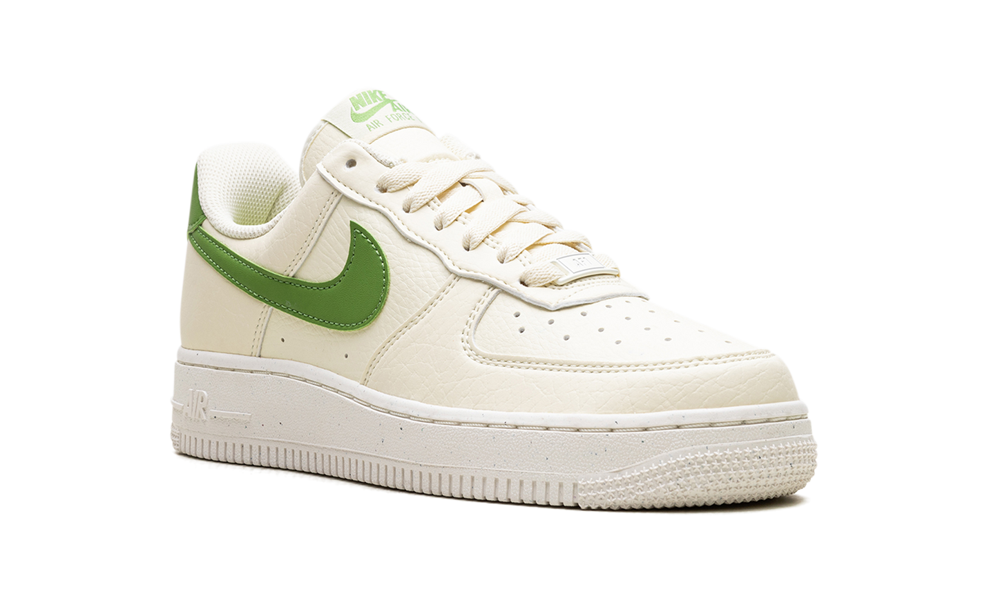 Nike NIKE AIR FORCE 1 '07 LO WMNS COCONUT MILK DV3808 102