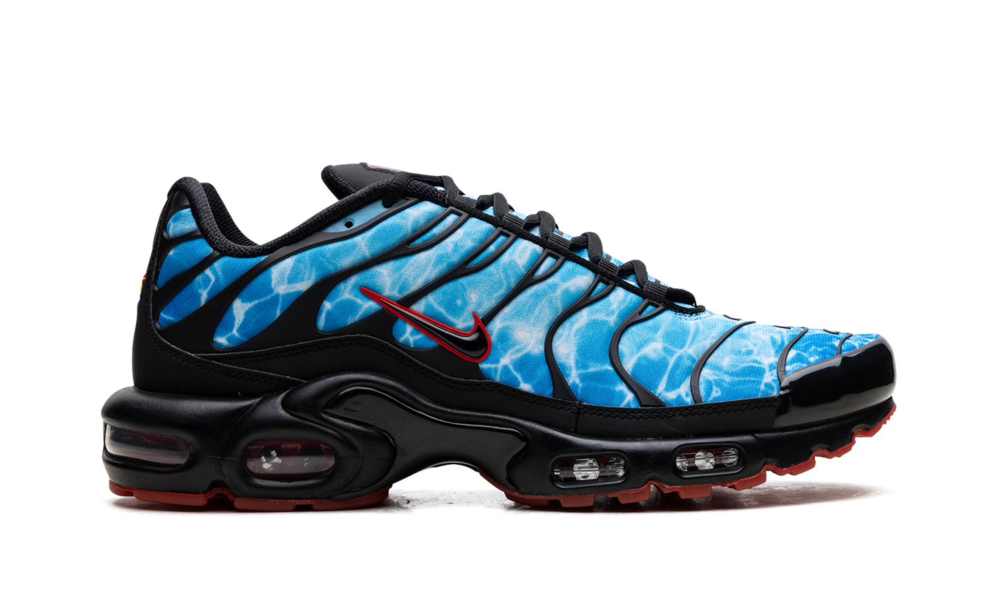 Nike Air Max Plus "Shark Attack" HQ3824 001