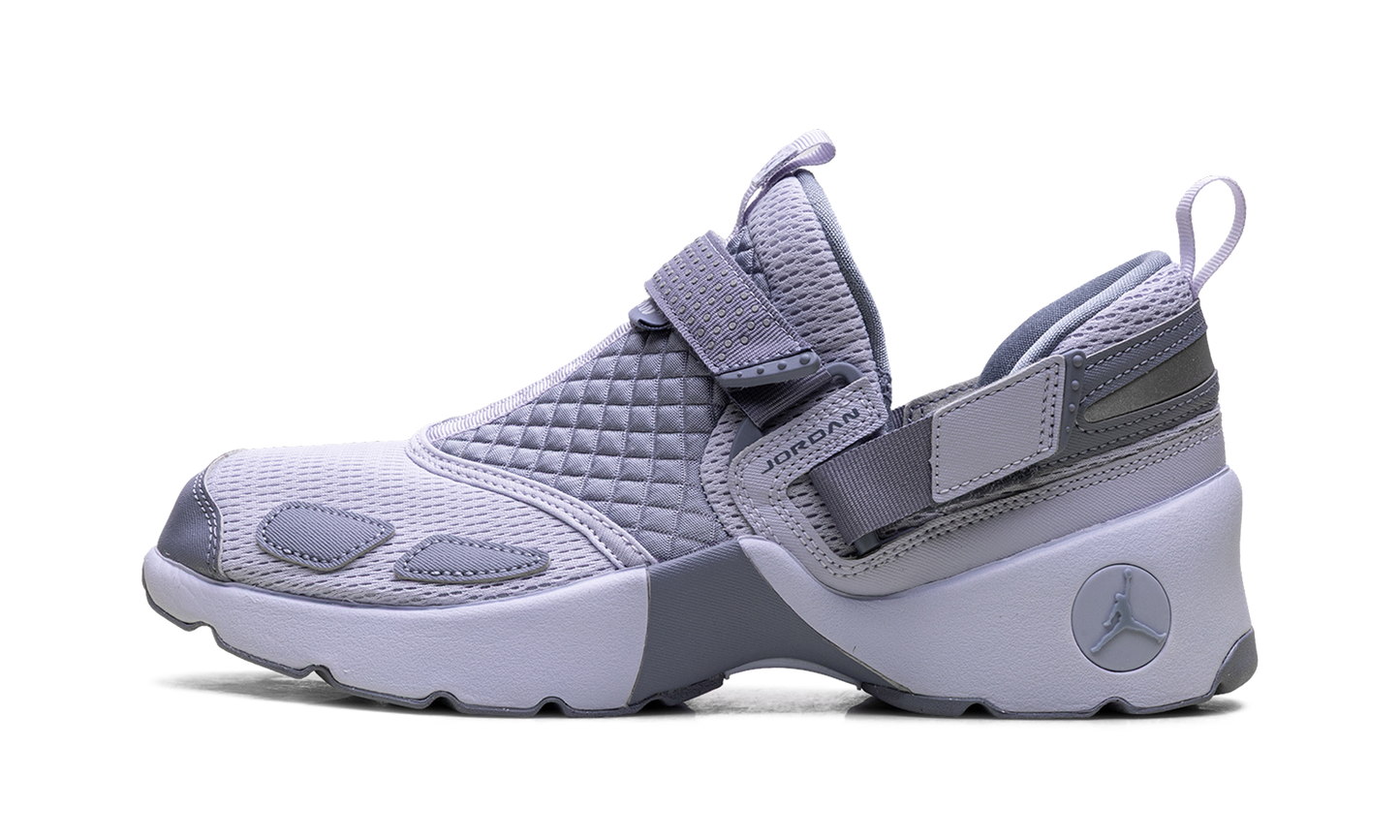 Air Jordan Trunner LX Wmns Ghost Ashen Slate HQ2164 010