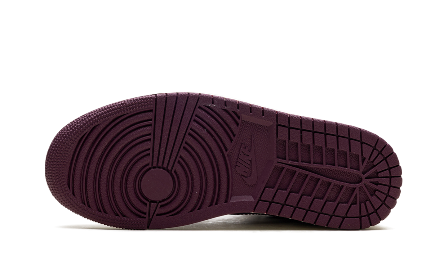 Jordan 1 Low WMNS Bordeaux DC0774 161