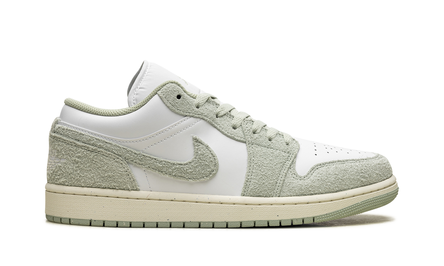 Air Jordan 1 Low SE Seafoam FN5214 131