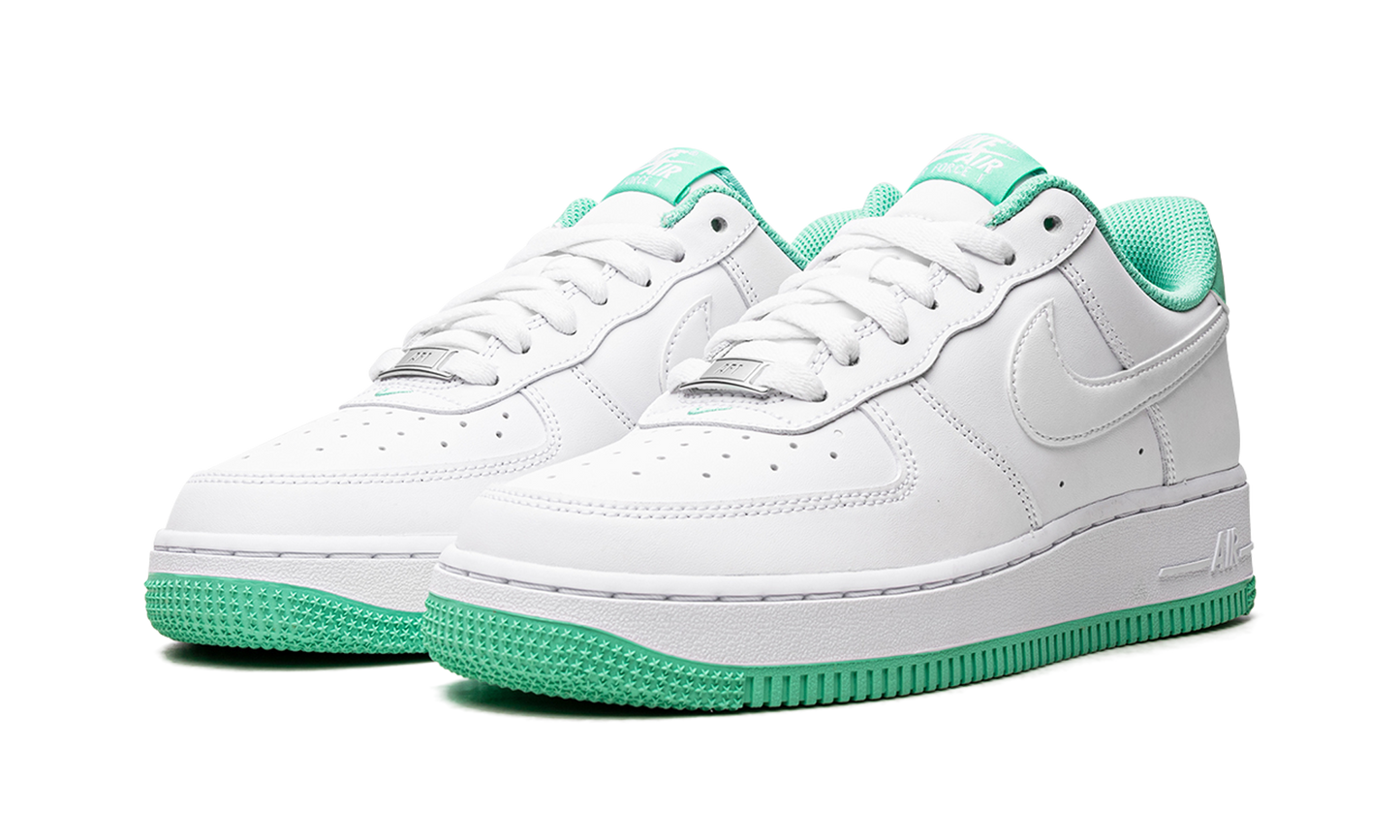 Nike Air Force 1 Low "Mint" DH7561 107