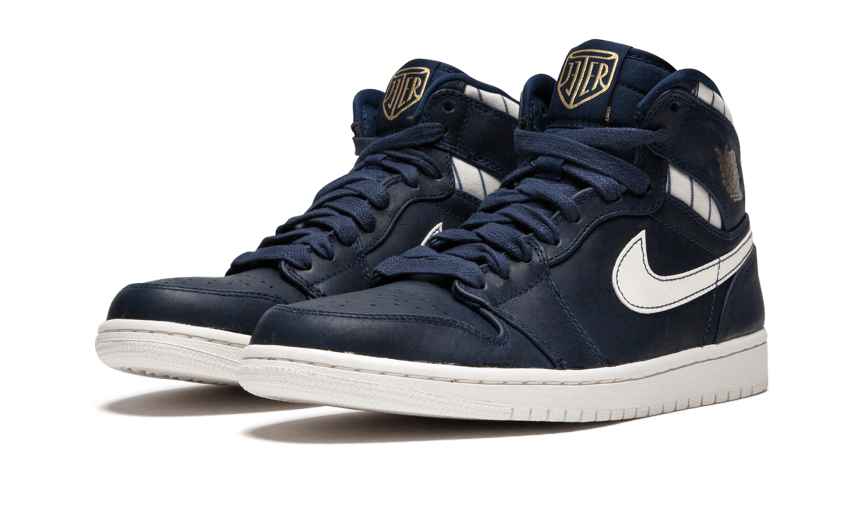 Air Jordan 1 Retro High Jeter 715854 402