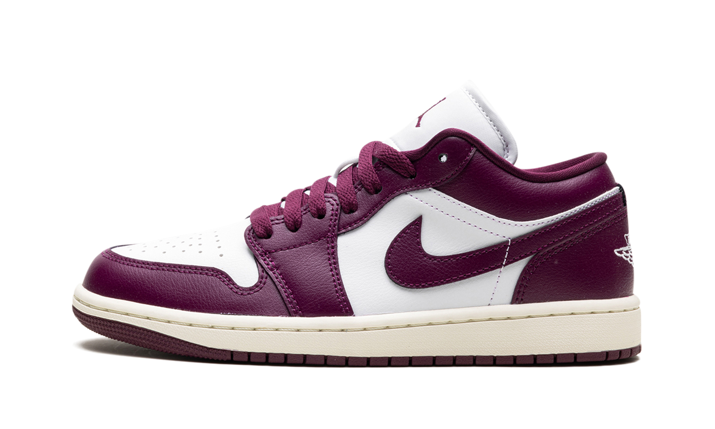 Jordan 1 Low WMNS Bordeaux DC0774 161