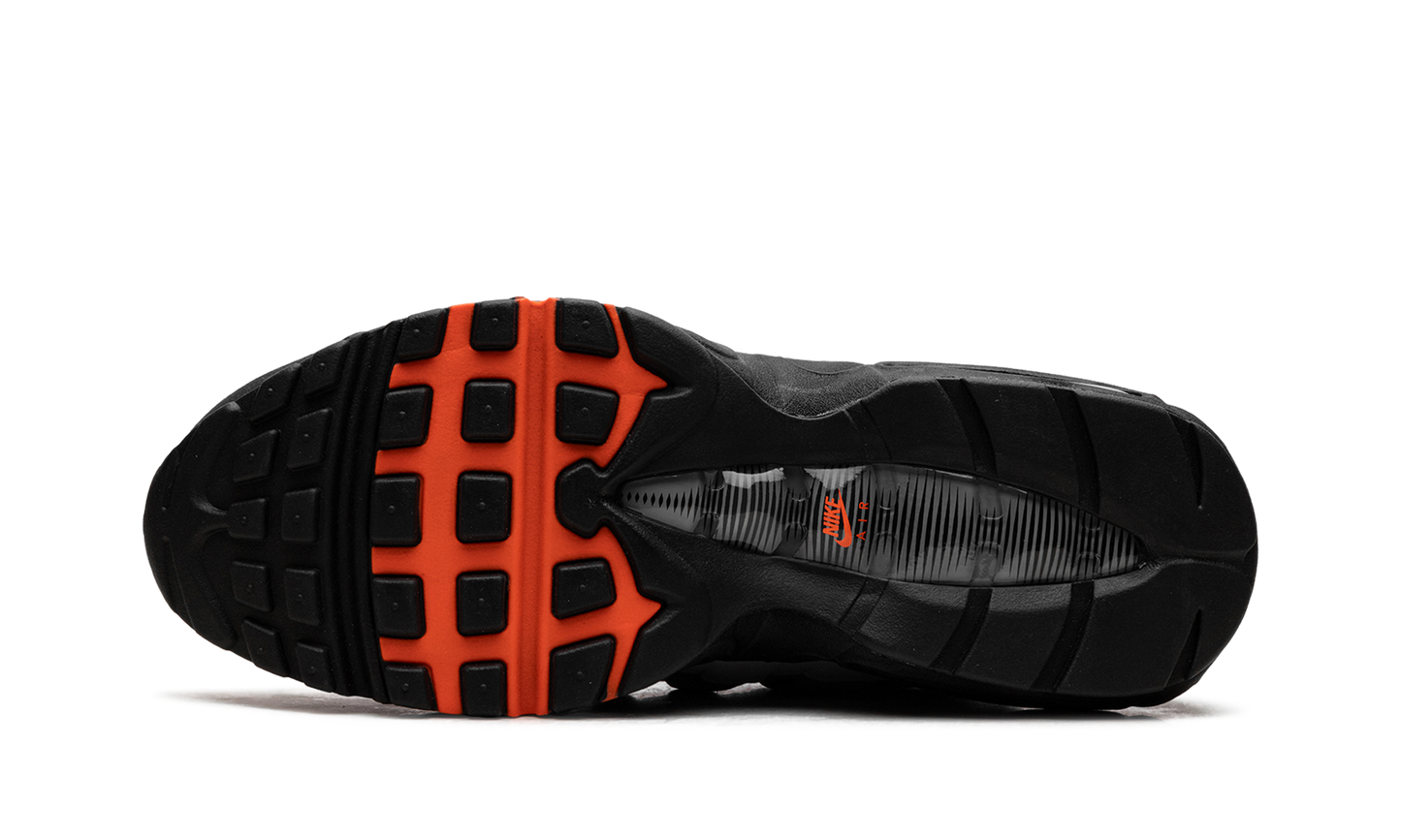 Nike AIr Max 95 "Black Hyper Crimson" FV4710 002