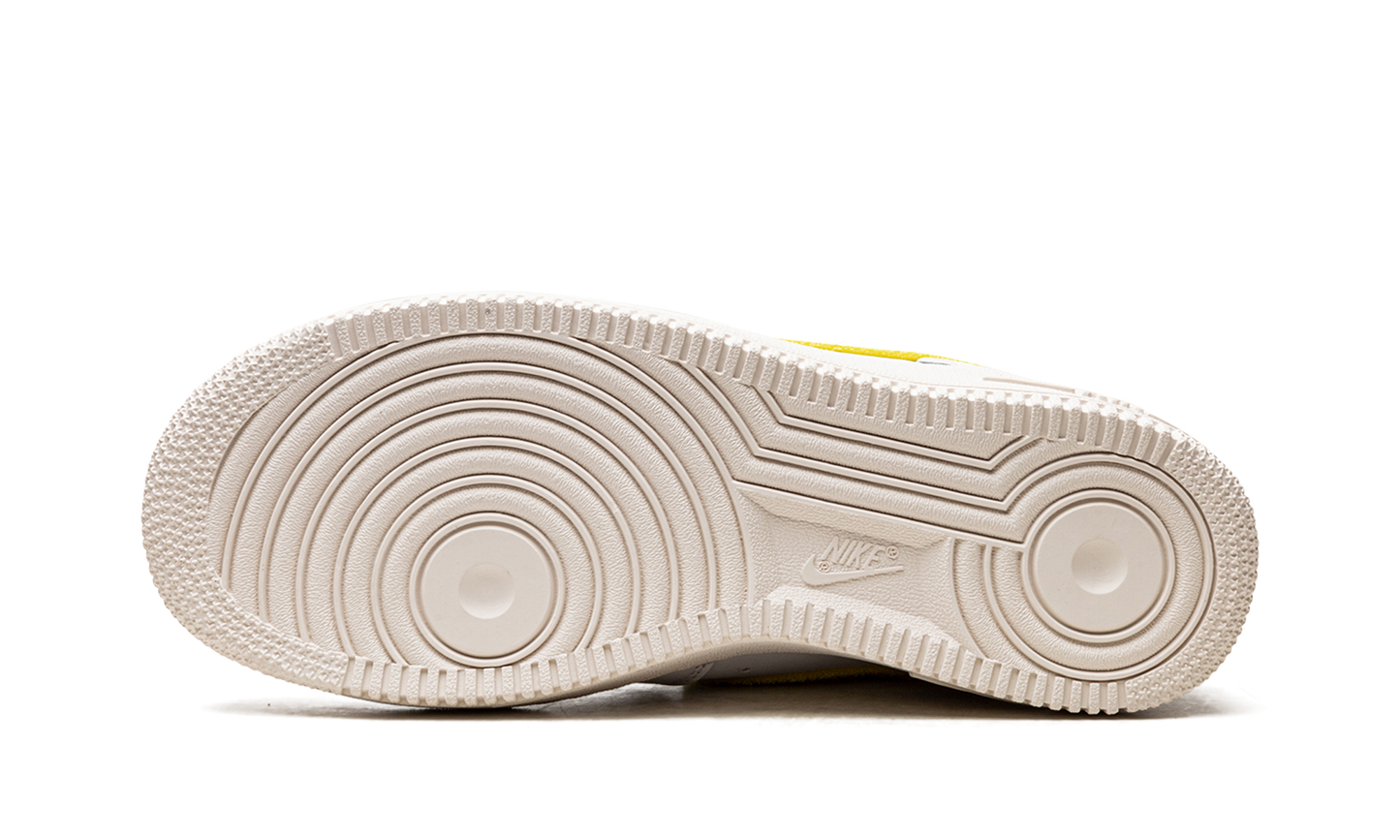 Nike AIR FORCE 1 '07 LX WMNS DV2183 100
