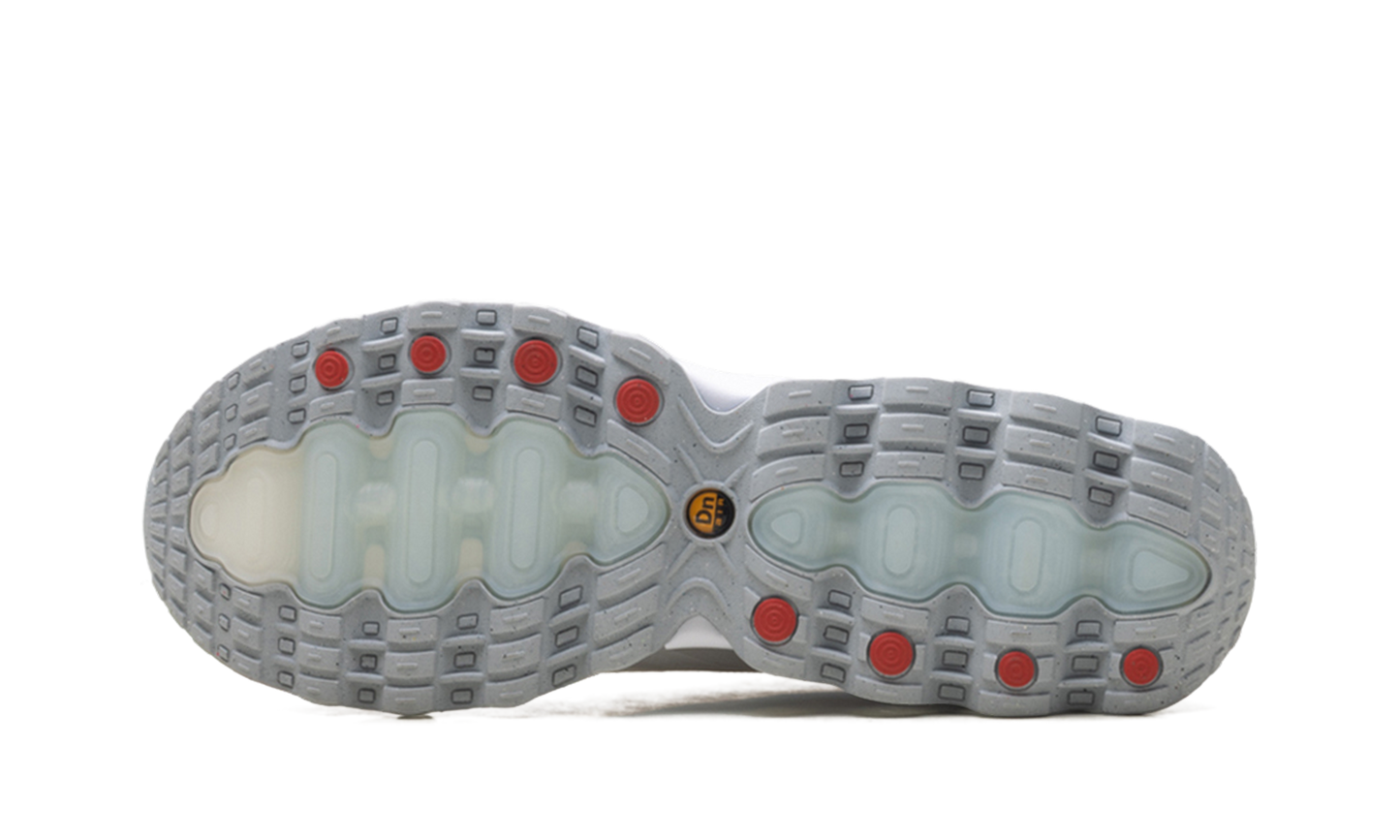 Nike Air Max Dn8 "White Metallic Silver" FQ7860 103