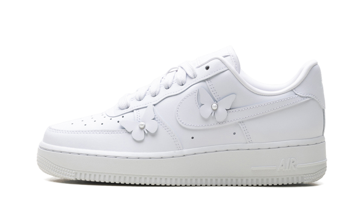 Nike Air Force 1 Low WMNS Butterfly White IH4480 100