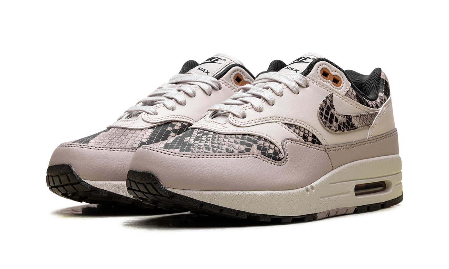 Nike Air Max 1 WMNS "Snakeskin Light Orewood Brown" HF5338 100
