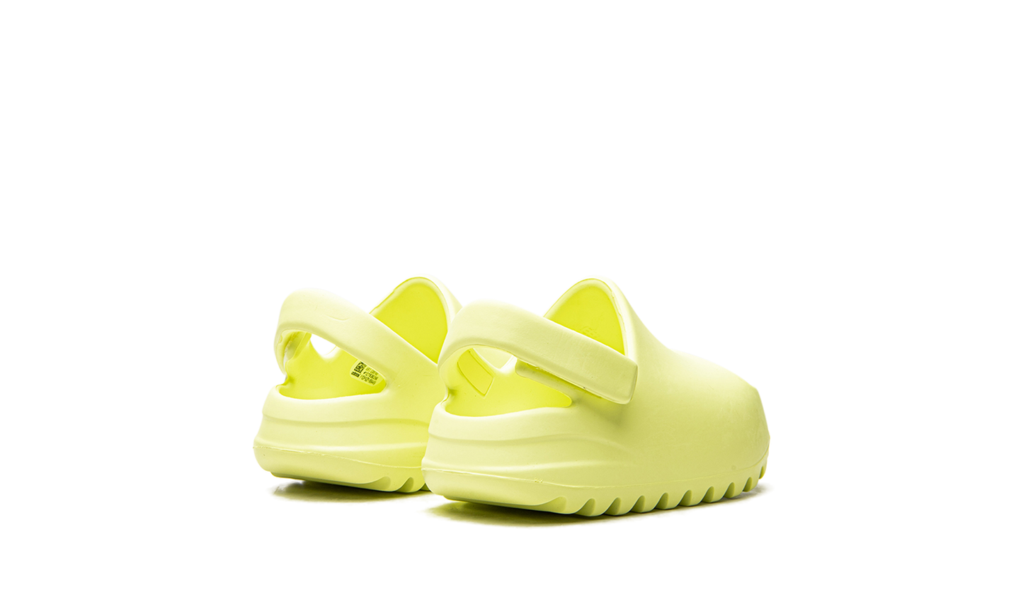 Yeezy Slide Infant "Glow" GX6140