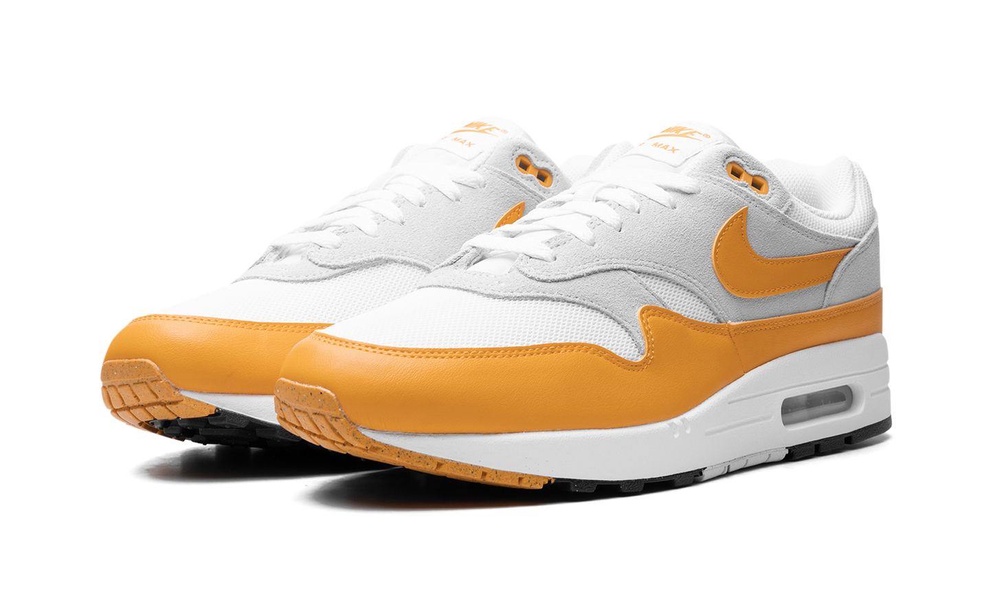 Nike Air Max 1 "Gold" FZ5808-100