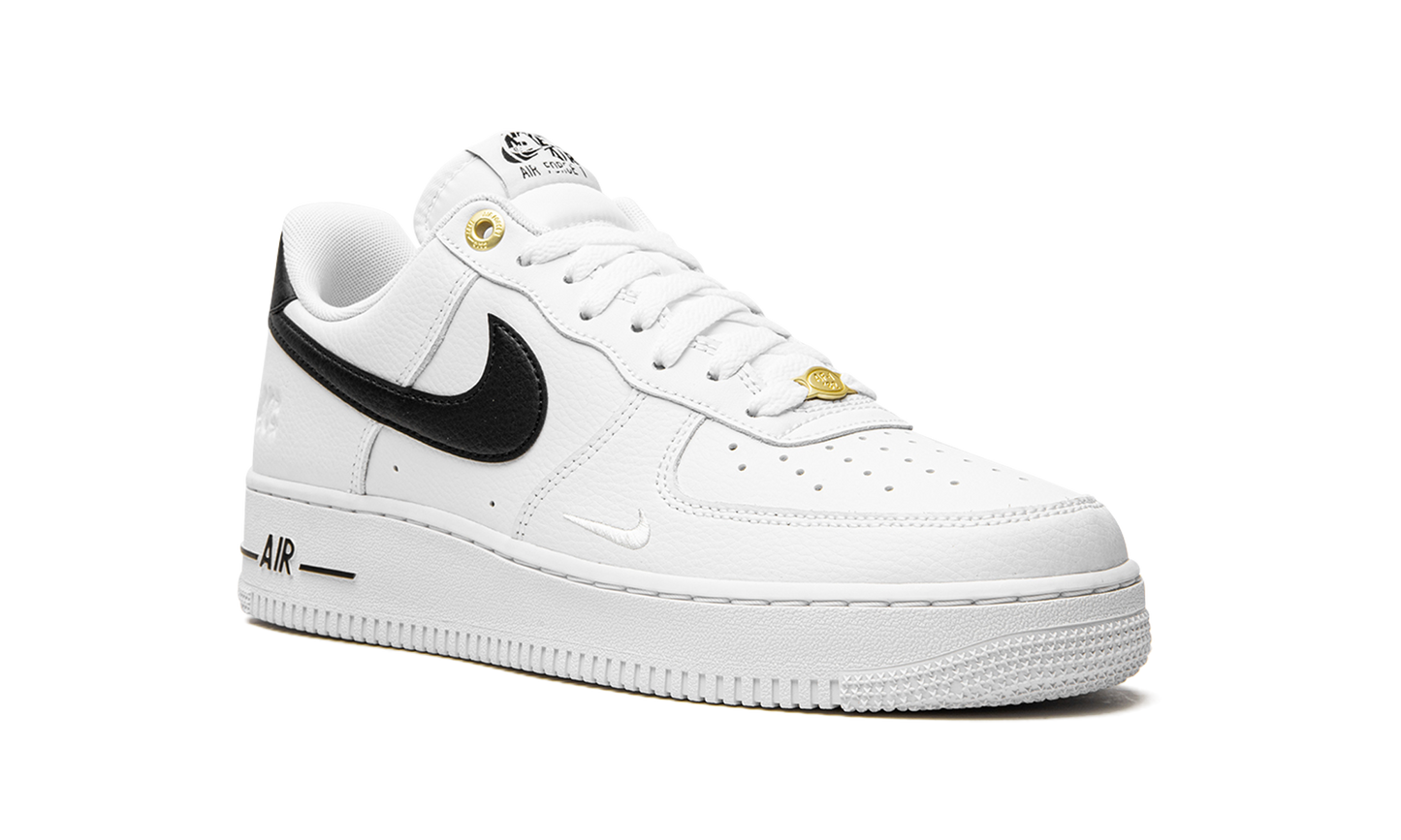 Nike Air Force 1 â€?7 LV8 "White / Black" DQ7658 100
