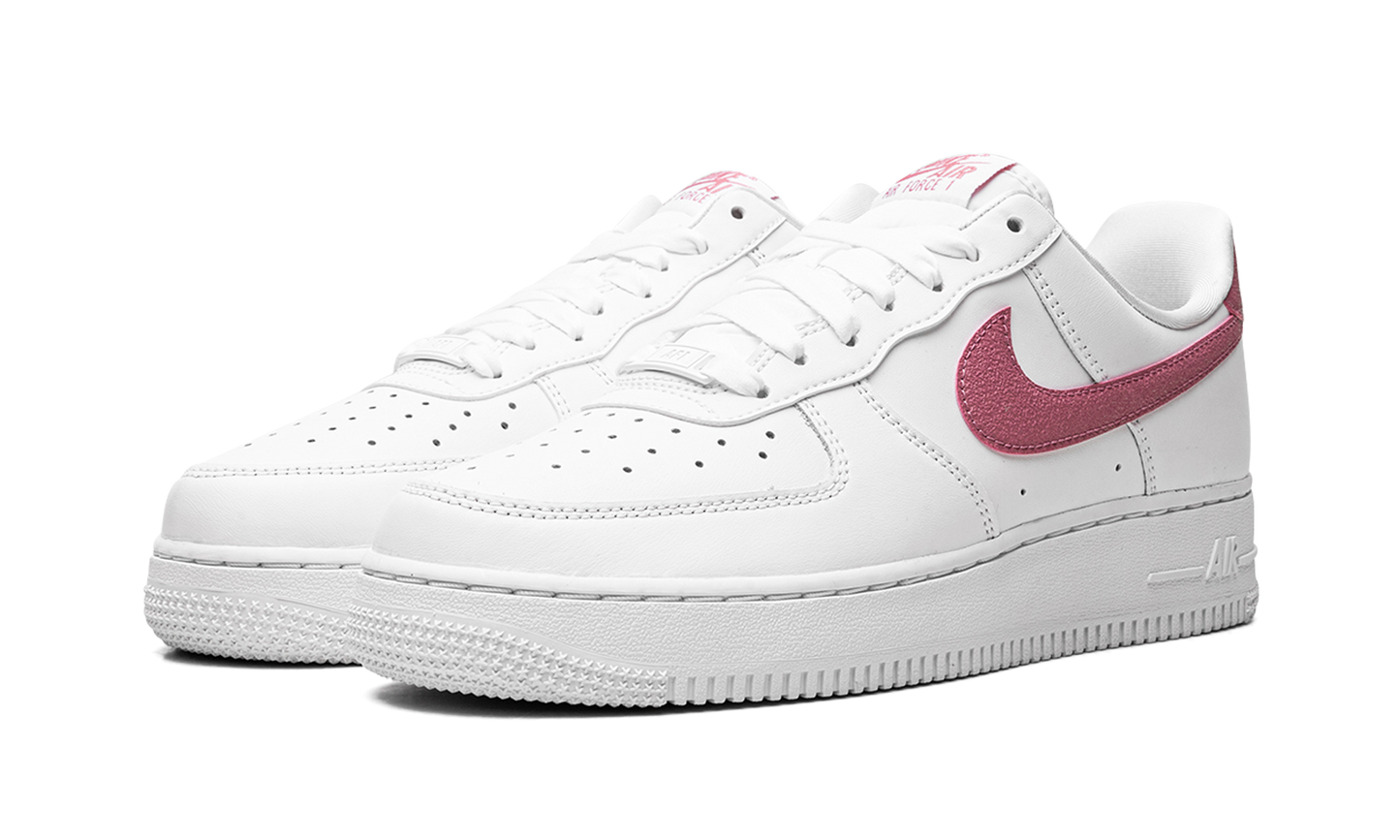 Nike AIR FORCE 1 '07 ESS TRINO MNS WMNS Desert Berry DQ7569 101