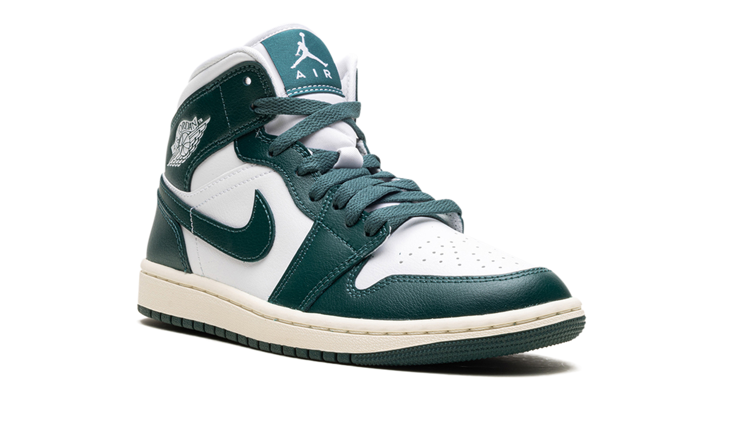 Air Jordan 1 Mid Oxidised Green BQ6472 133