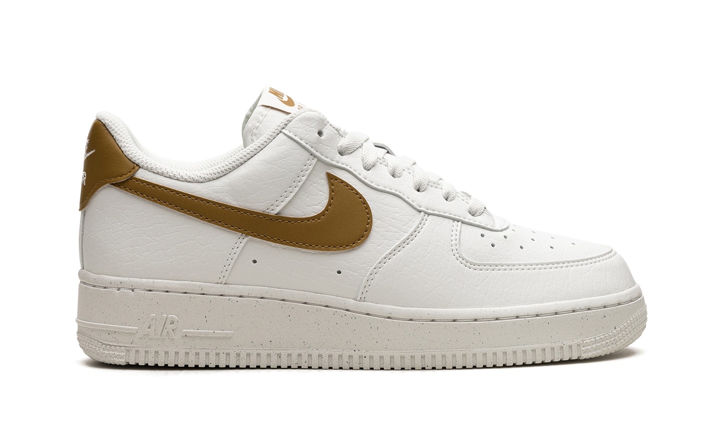 Nike AIR FORCE 1 LO NEXT NATURE WMNS Bronzine DV3808 101