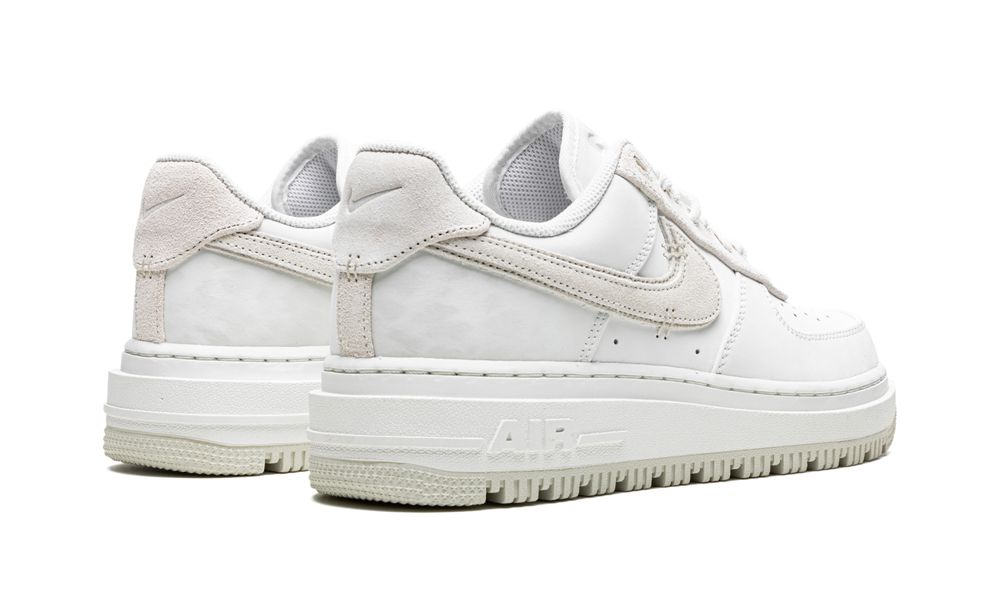 Nike Air Force 1 Luxe "Summit White" DD9605 100