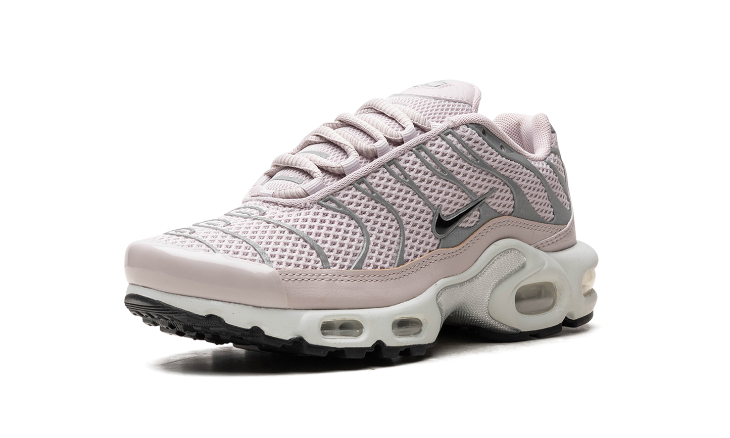 Nike Air Max Plus WMNS "Platinum Violet" FV8480 001