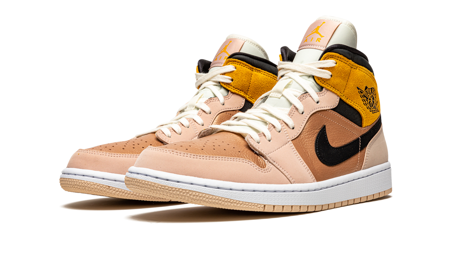 AIR JORDAN 1 MID SE WMNS Particle Beige DD2224 200