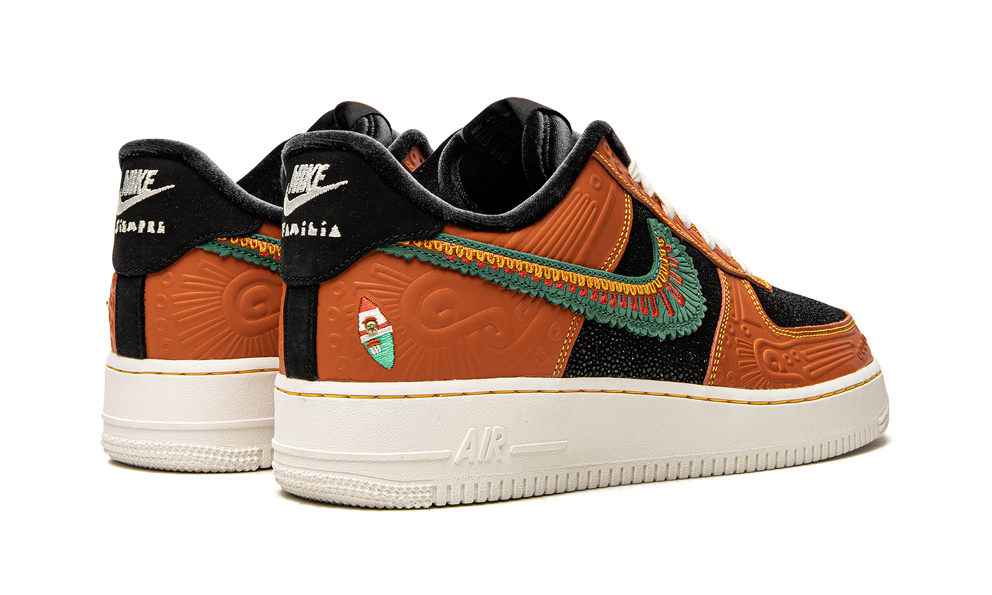 Nike Air Force 1 '07 LX "Siempre Familia" DO2157 816