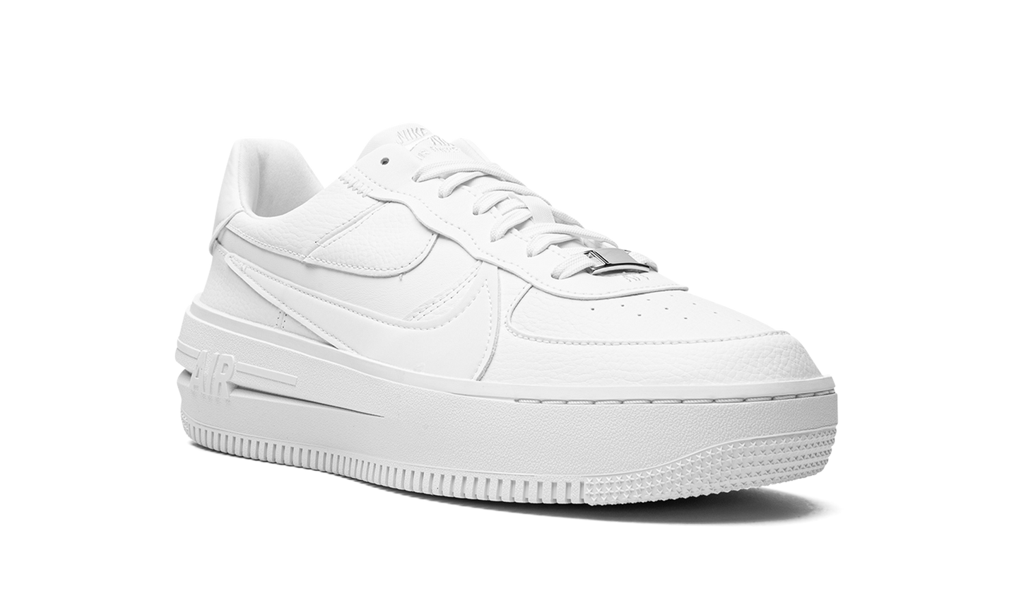 Nike AIR FORCE 1 PLT.AF.ORM MNS WMNS Triple-White DJ9946 100
