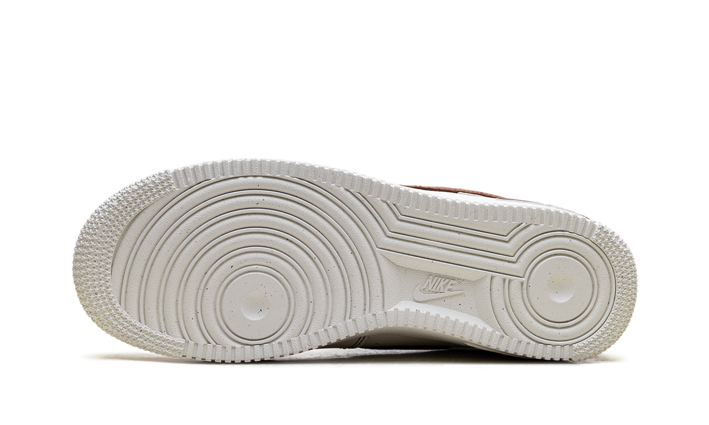 Nike Air Force 1 '07 LV8 "Ivory Saddle Bro" HQ2037 101