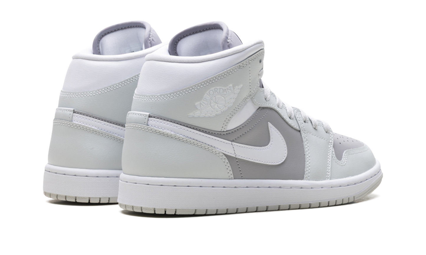 Air Jordan 1 Mid WMNS Photon Dust Atmosphere Grey BQ6472 008