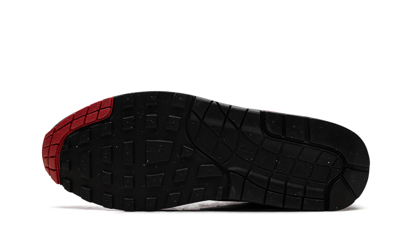 Nike Air Max 1 Essential "Vamps" FZ5808 008