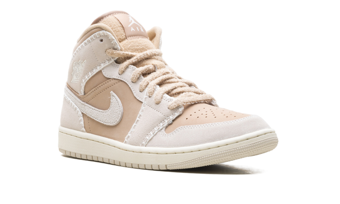 Air Jordan 1 Mid SE Wmns Cozy Girl HV4269 200