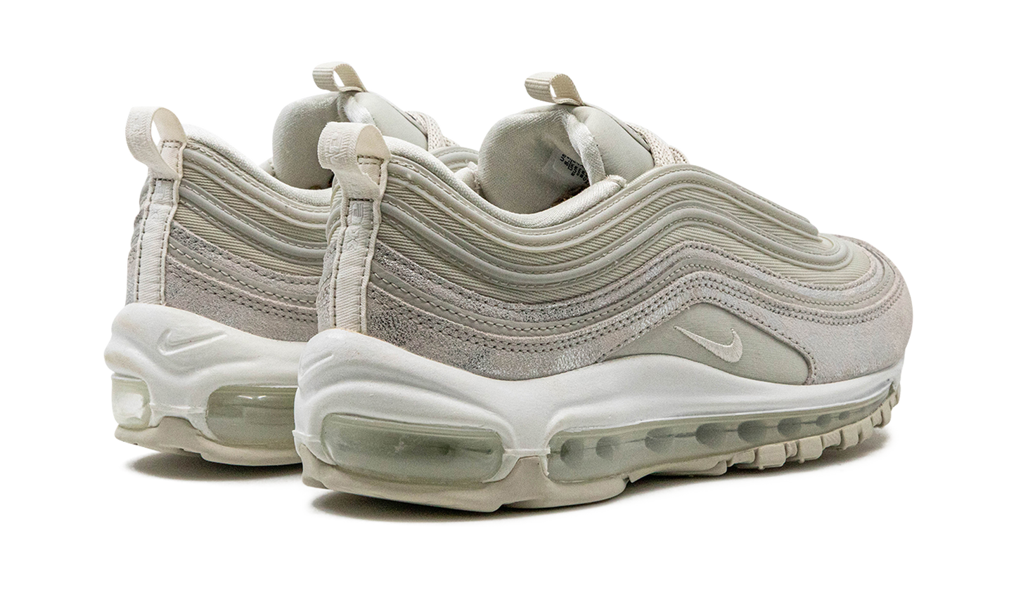 Nike AIR MAX 97 WMNS "Light Bone Pre-Worn" DX0137 002
