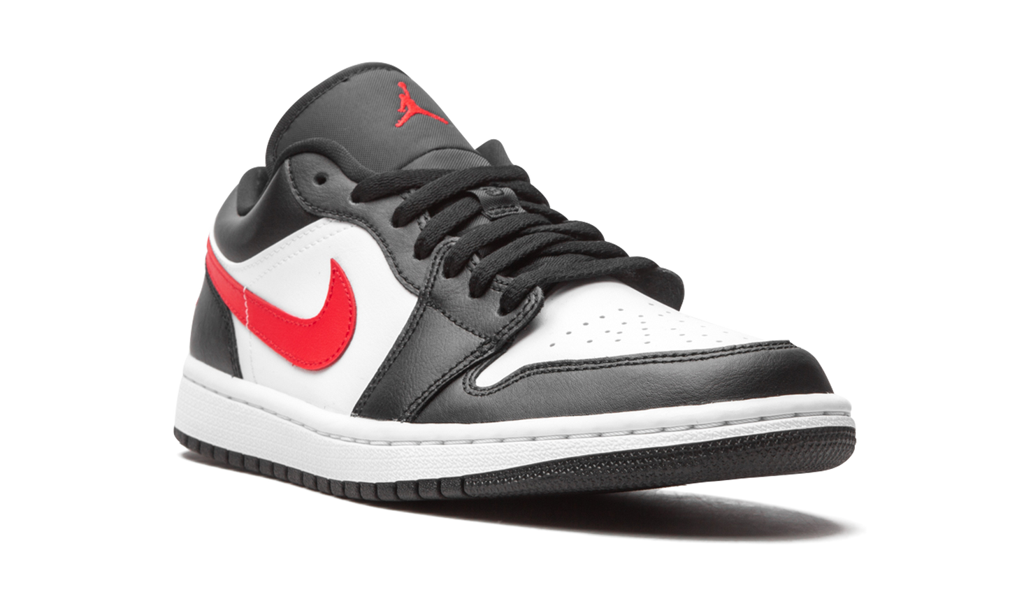 AIR JORDAN 1 LO WMNS Siren Red / Black / White DC0774 004