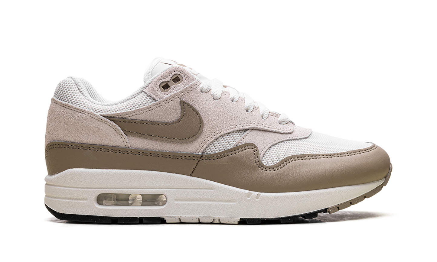 Nike AIR MAX 1 ESS "Beige" FZ5808 001