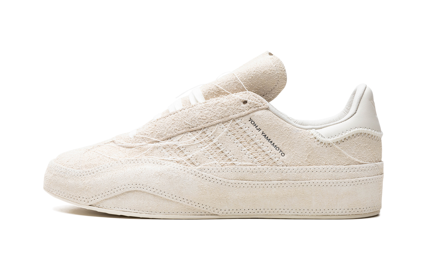 Adidas Gazelle "OFF WHITE/OFF WHITE/OFF WHITE" FZ6404