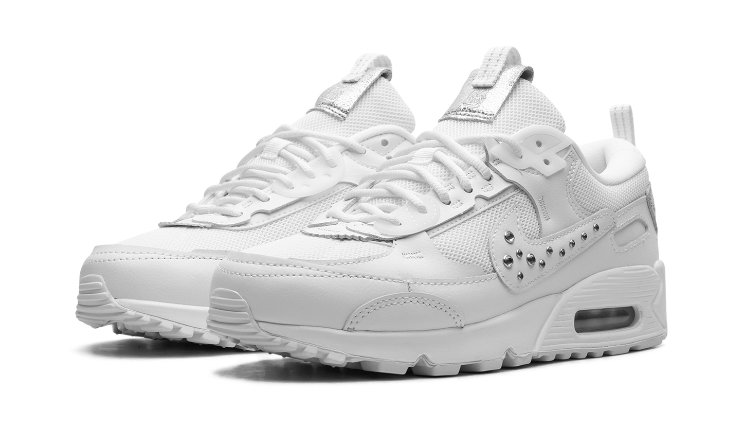 Nike AIR MAX 90 FUTURA WMNS "Studded Swoosh" FQ8888 100