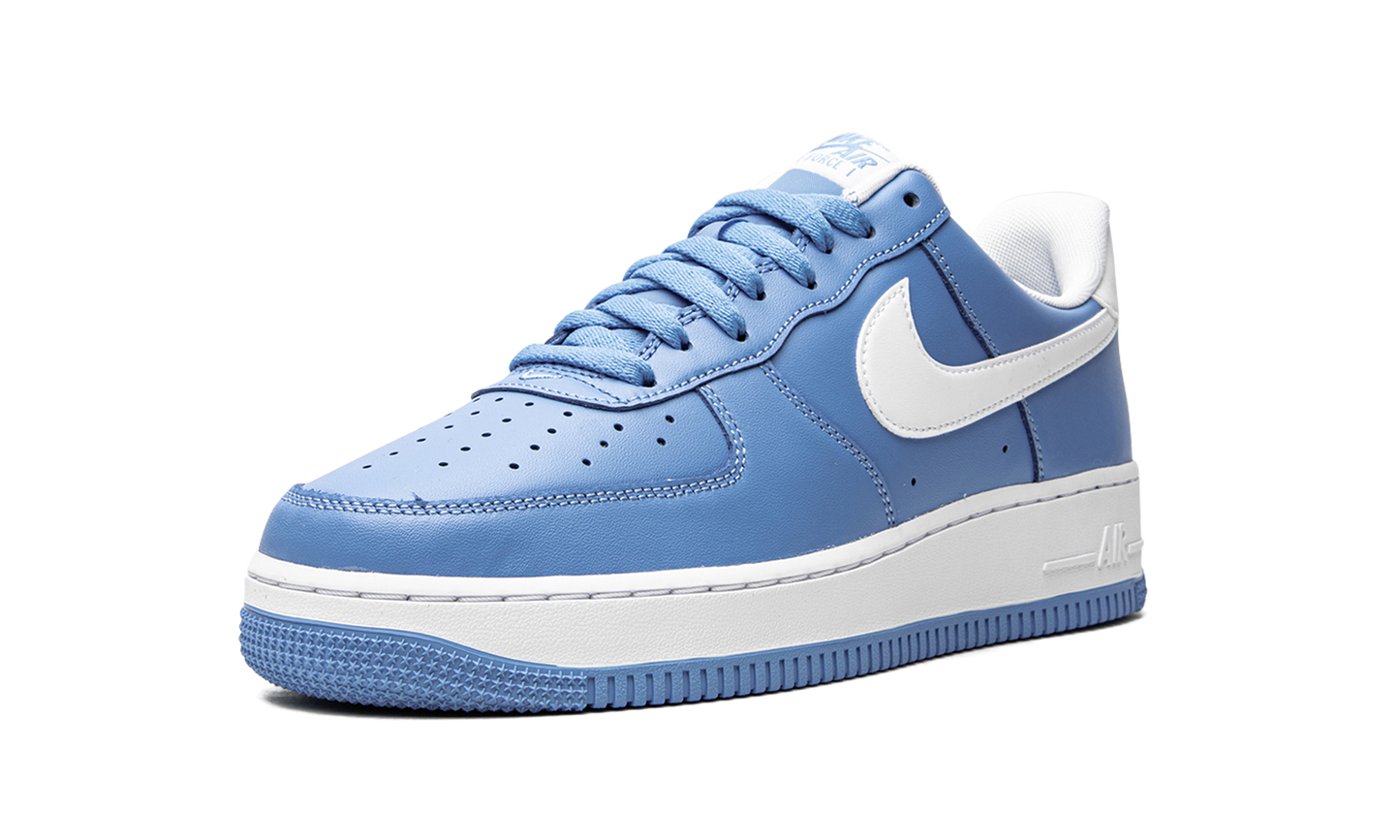 Nike AIR FORCE 1 '07 "UNC" DC2911 400